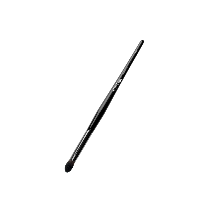 Brush #8884 - Crease