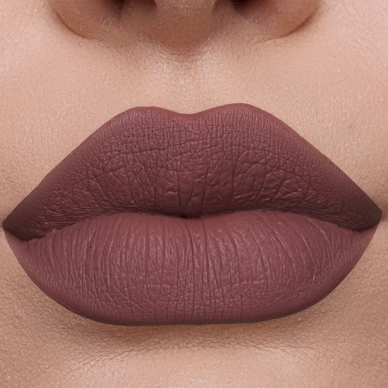 Long Lasting Liquid Lipstick - Dutchess