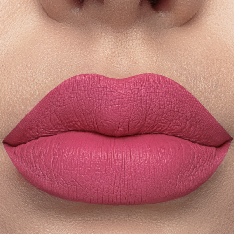 Long Lasting Liquid Lipstick - Hollywood