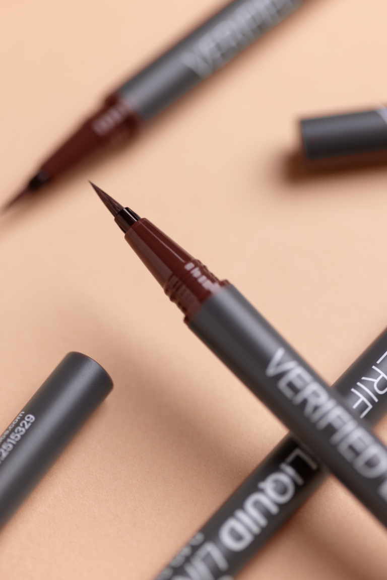 Verified Liquid Liner - Brown