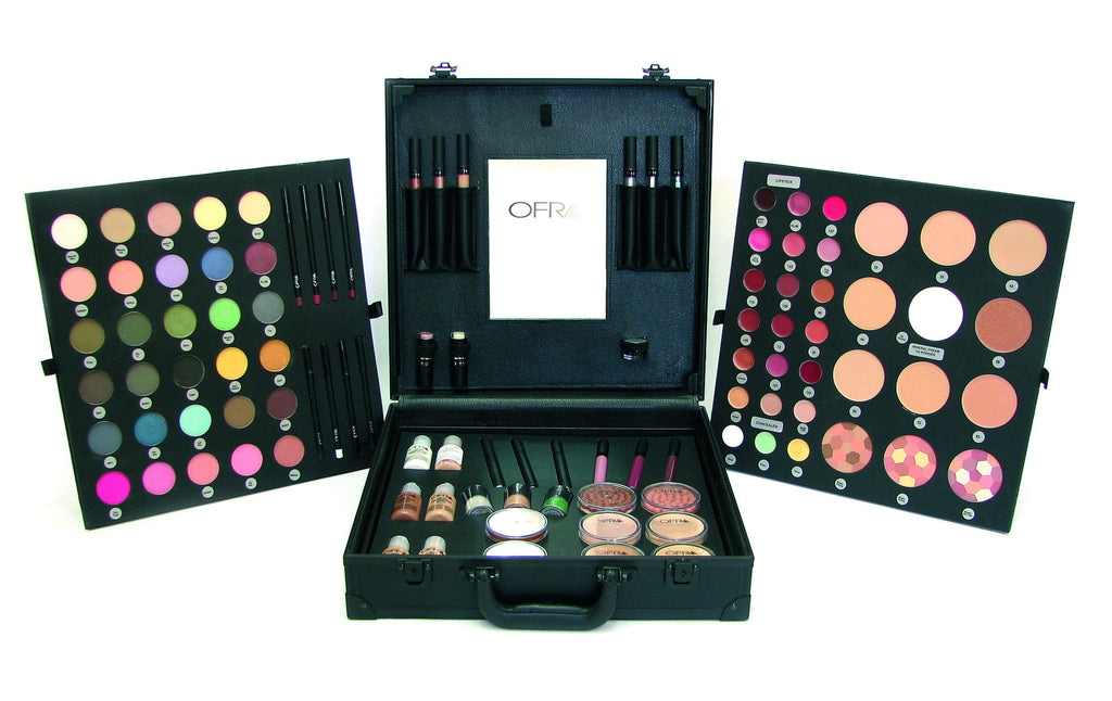 Who Sells Professional Makeup Kits?