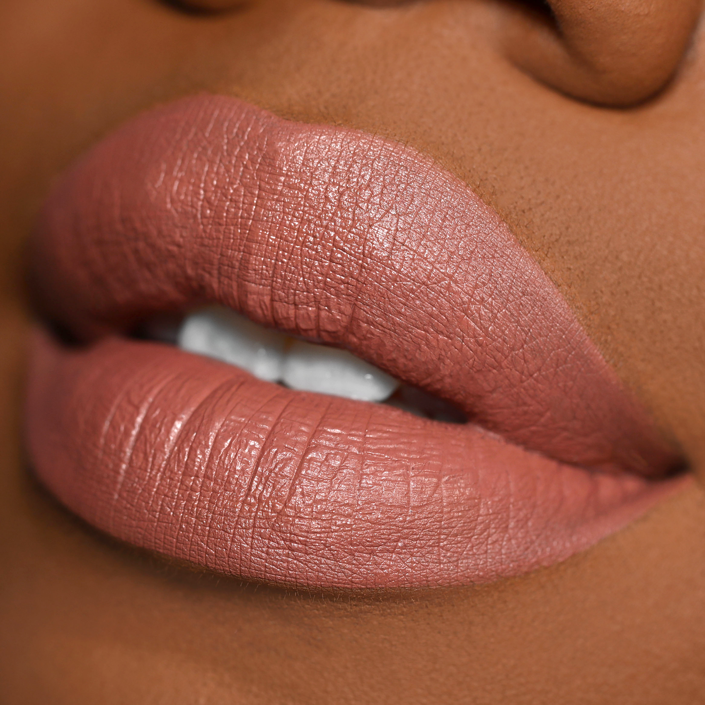 Long Lasting Liquid Lipstick - Aspen