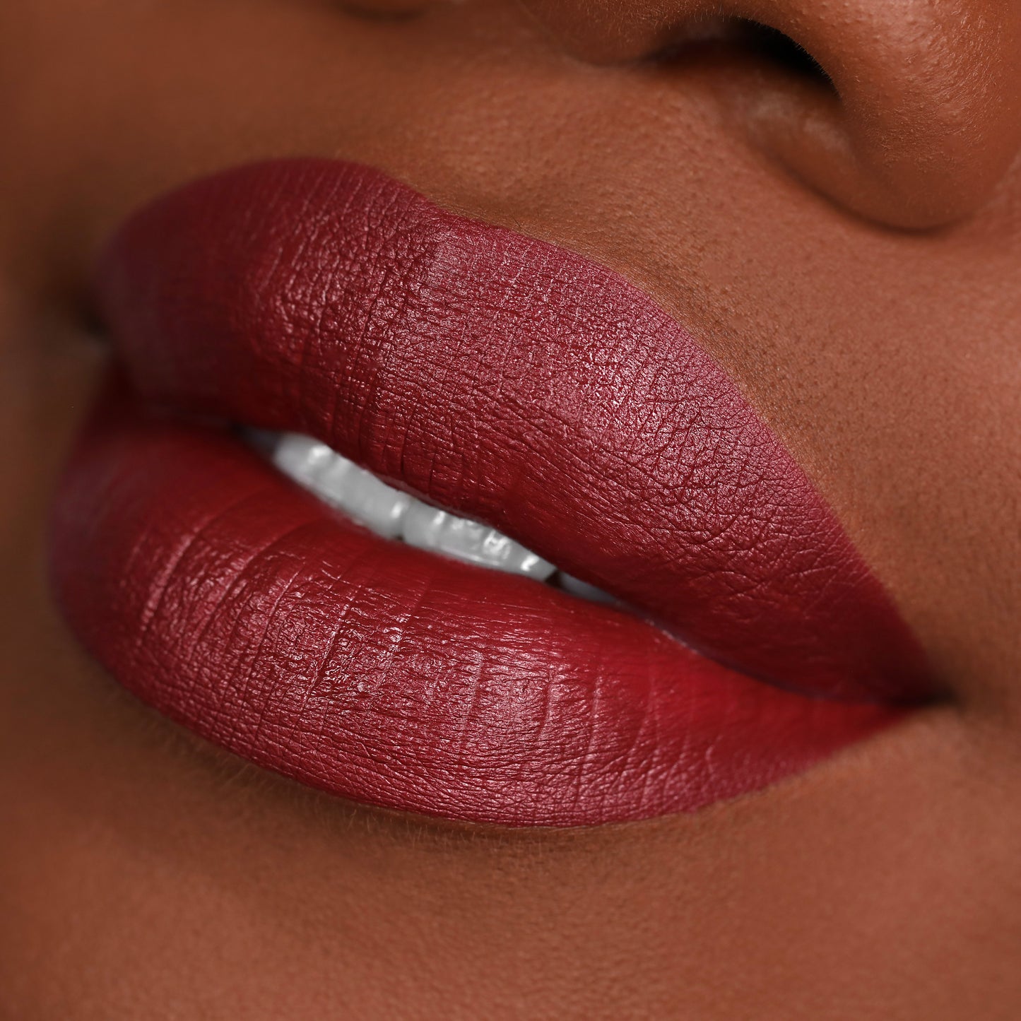 Long Lasting Liquid Lipstick - Rome